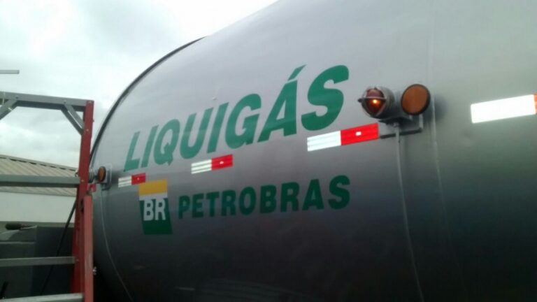 Petrobras Inks Deal To Divest Of Liquigás