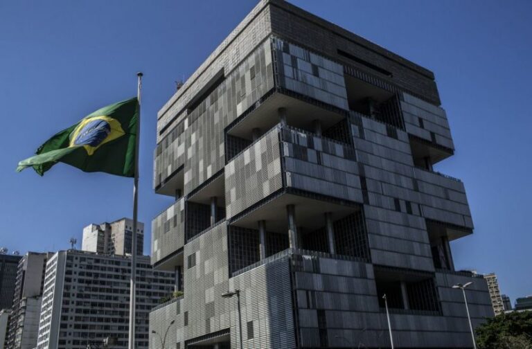 Petrobras Joins Tax Programs