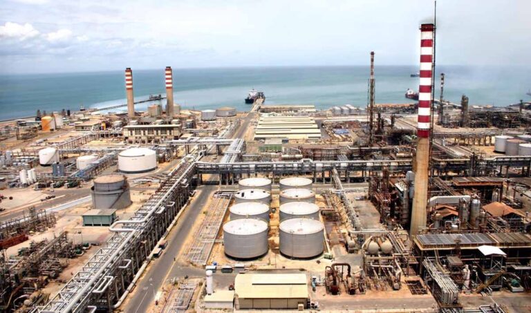 Iran Ships Material To Help Repair PDVSA Refinery
