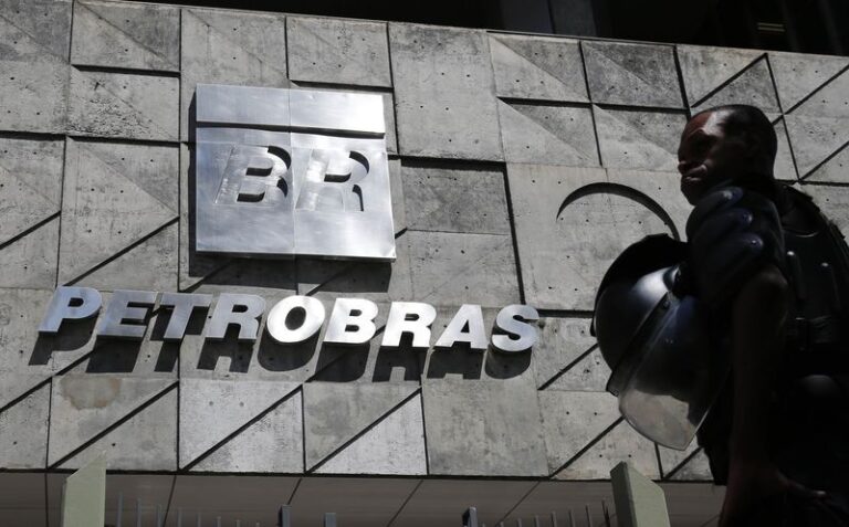 Petrobras Inks Deals with Chinese Banks
