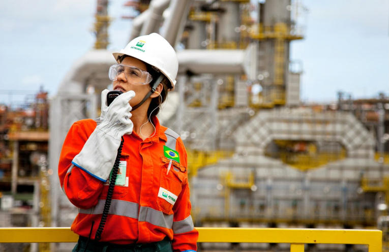 Petrobras Begins NTS Binding Phase