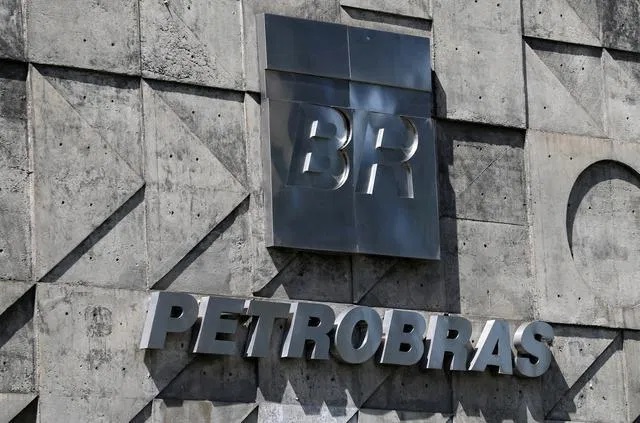 Petrobras Reveals Urucu Cluster Binding Phase