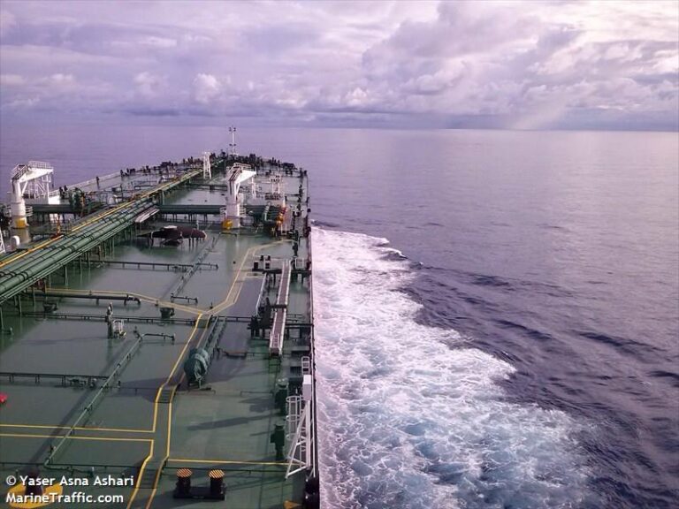 Iranian Oil Tanker to Discharge 2 mln Barrels in Venezuela