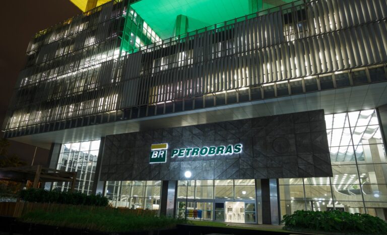 Petrobras on the Start-up of FPSO Anna Nery