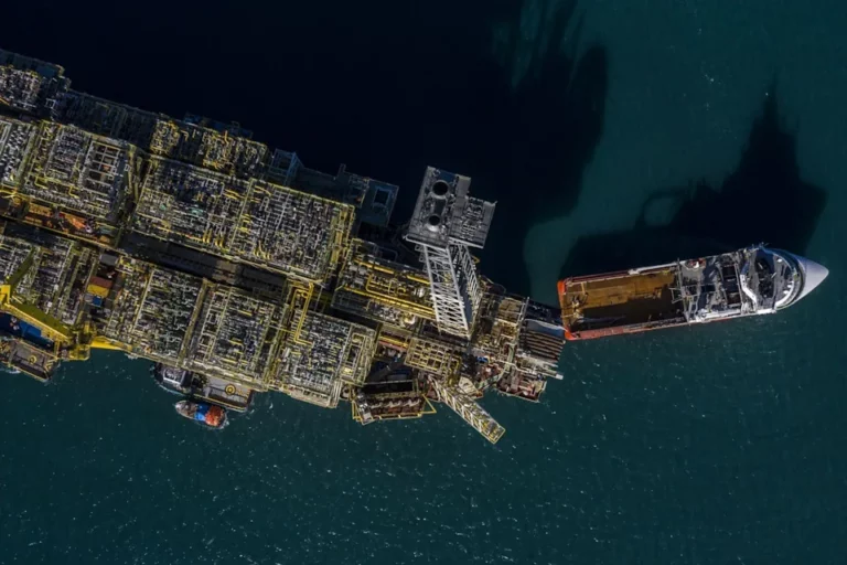 Shell Joins Exxon With $1 Billion Brazil Exploration Setback