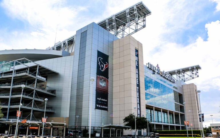 Houston Texans to Purchase Carbon Removal Credits
