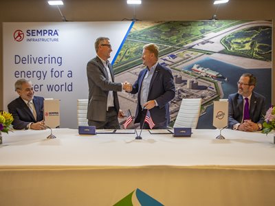 Sempra Launches Port Arthur LNG with $13bn FID [Video + PDF Download]