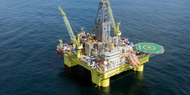 Two COSL Rigs Awarded Drilling Contracts