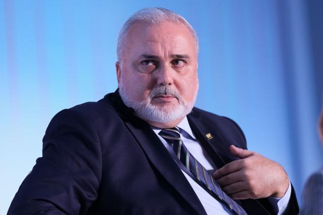 Lula Fires Petrobras CEO Prates After Dividend Dispute
