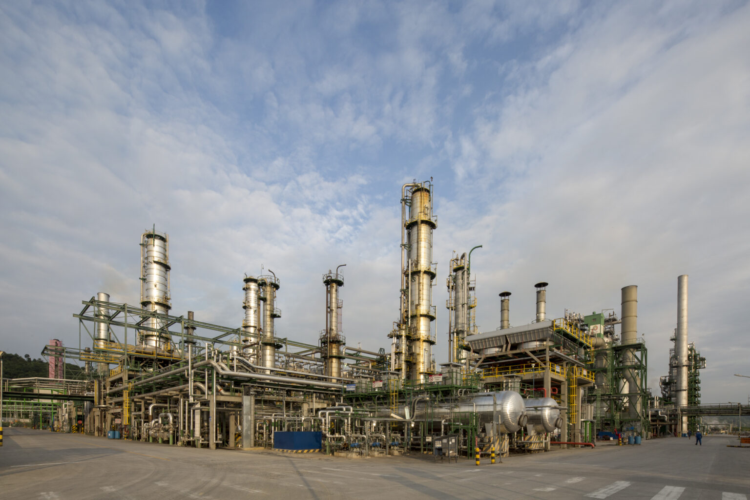 EP Petroecuador says Esmeraldas refinery resumes operations
