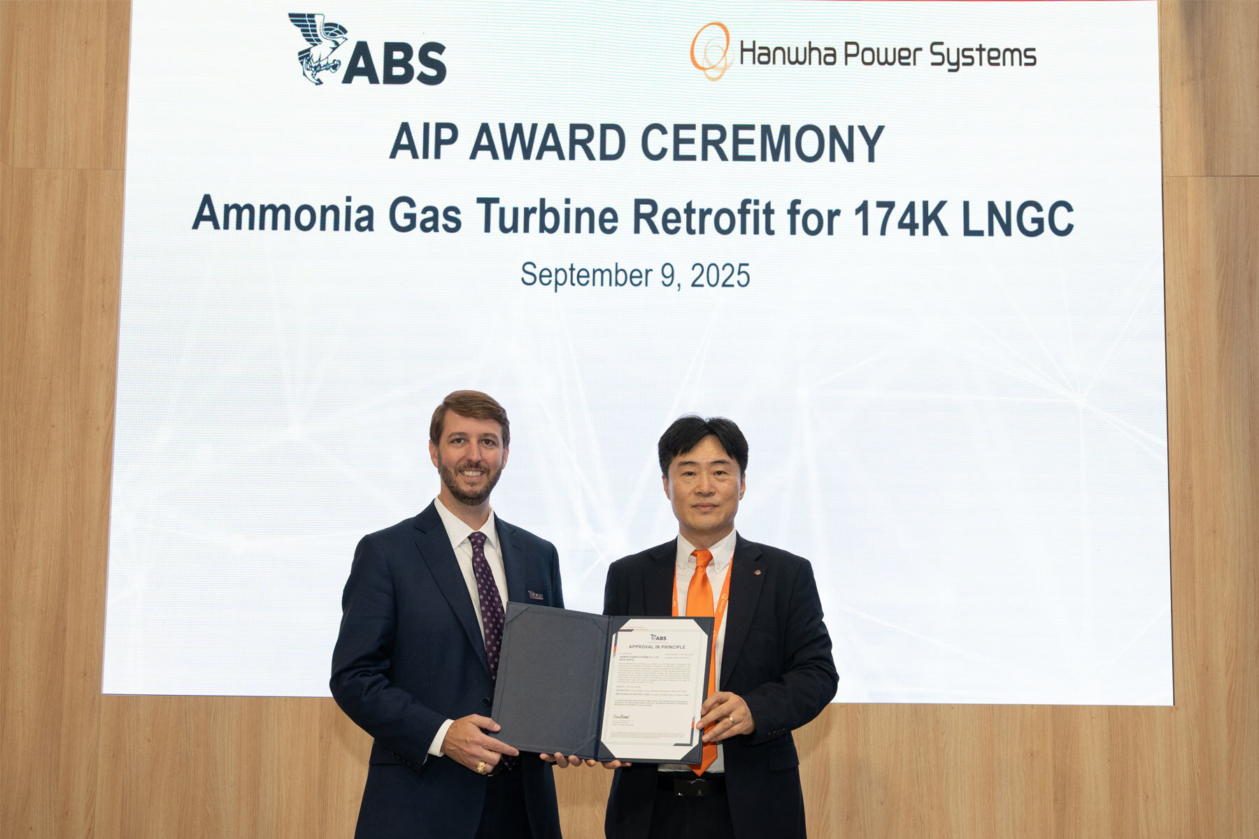 Hanwha gets AiP from ABS for 174K LNG carrier ammonia fuel gas turbine retrofit 